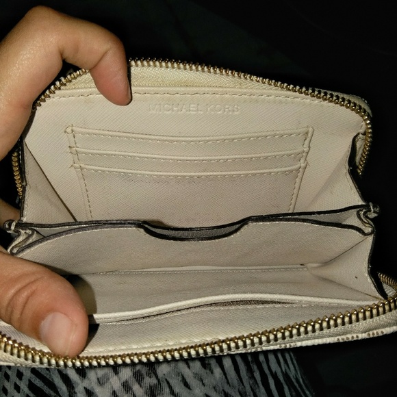 Mk wallet - Picture 2 of 2